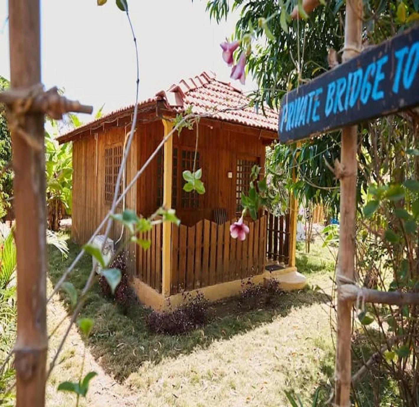 Jamboree Creek Yoga マンドレム エクステリア 写真