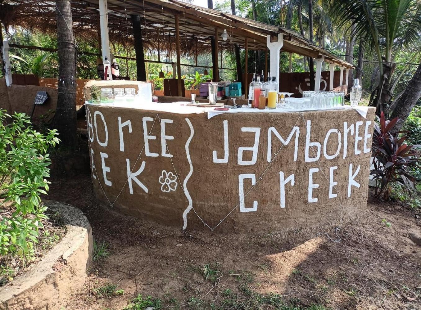 Jamboree Creek Yoga マンドレム エクステリア 写真